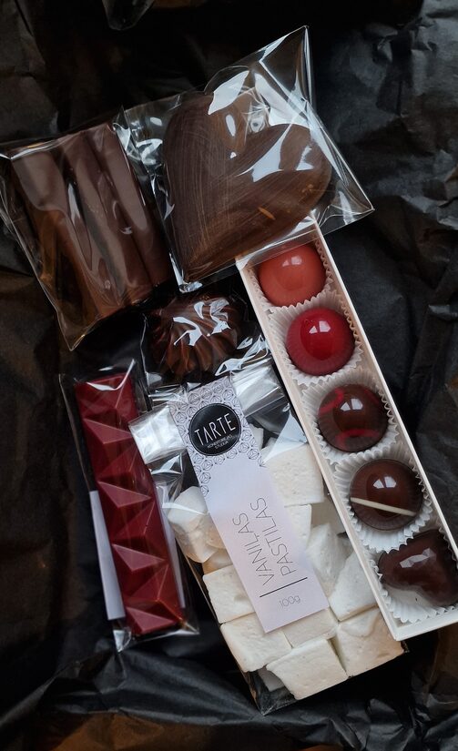 Uzdāvini saldumu abonementu