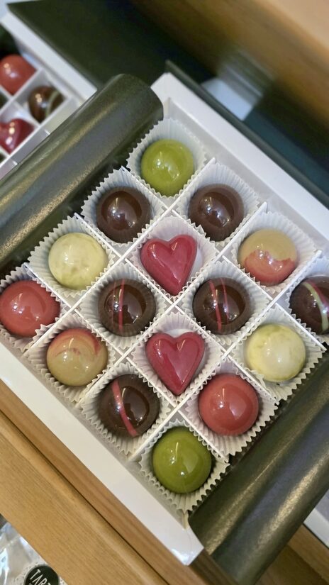 Šokolādes konfektes (16 gab) 