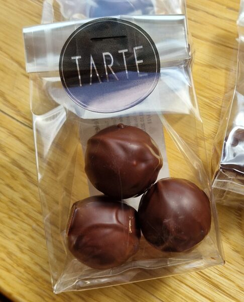 Truffles with salted caramel (3pc)