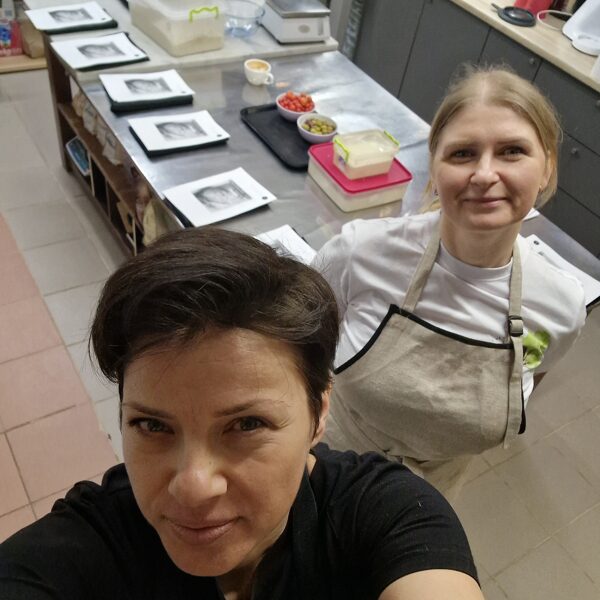 Tarte pēc lielajām pārmaiņām. Atsākām ar maizes meistarklasi. Attēlā Z.Oja un M.Donika, 20